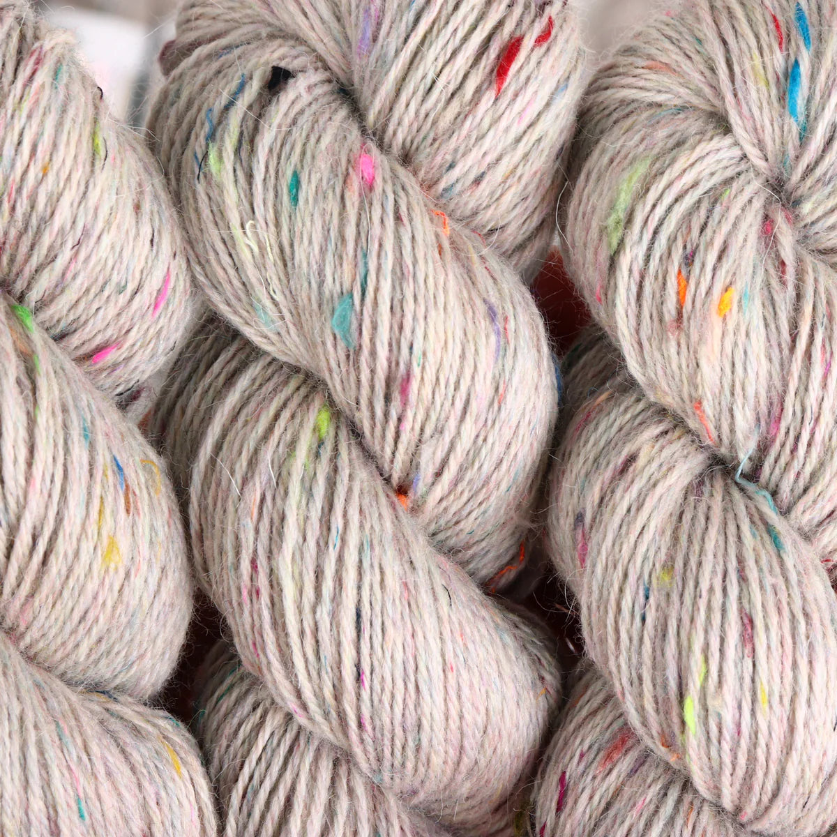 Tweedy (50% Falkland merino / 37.5% recycled wool / 12.5% recycled threads) 8ply DK