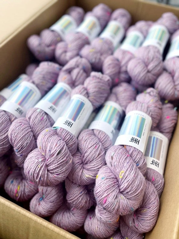 Tweedy (50% Falkland merino / 37.5% recycled wool / 12.5% recycled threads) 8ply DK